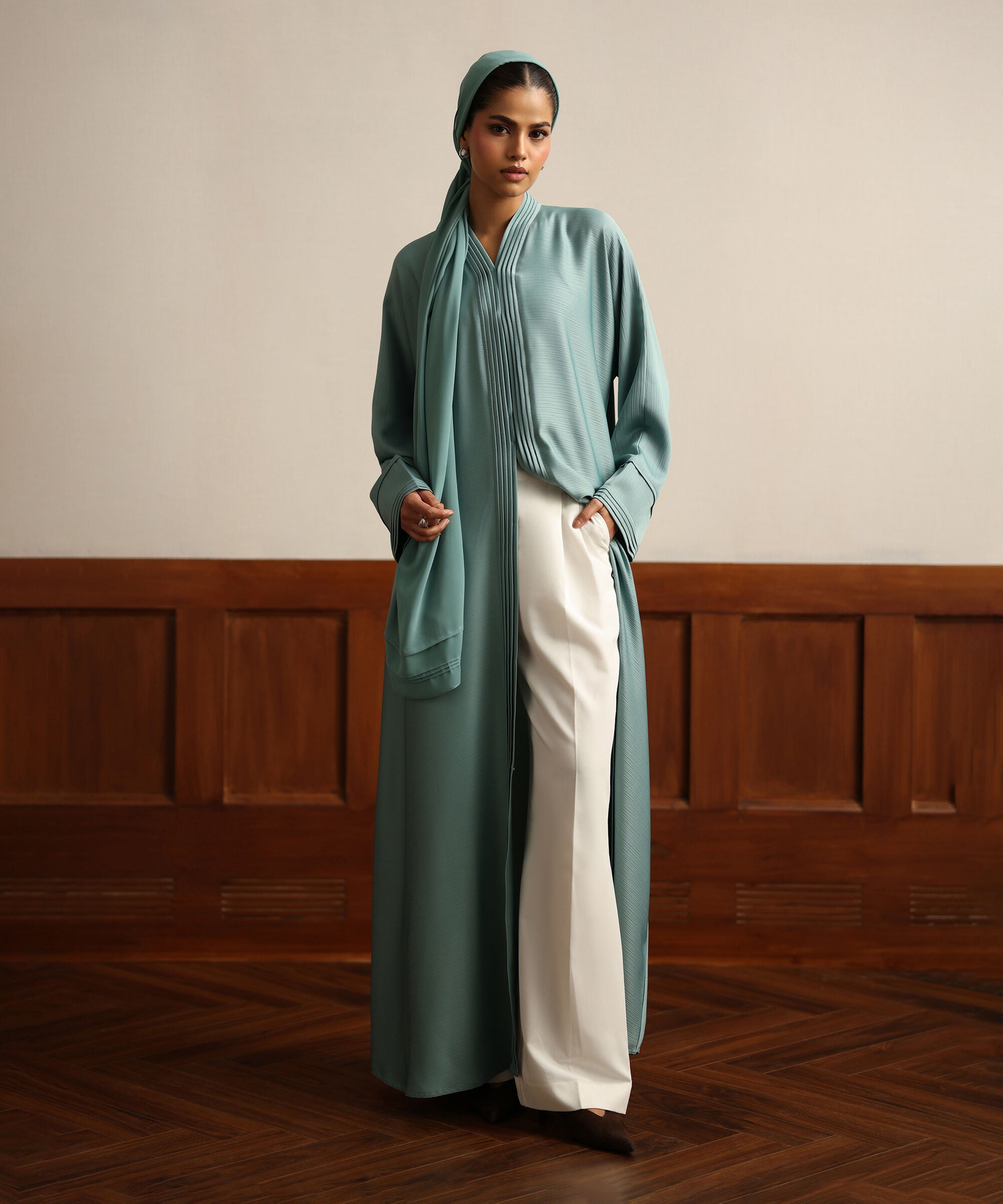 Pleated Abaya Set