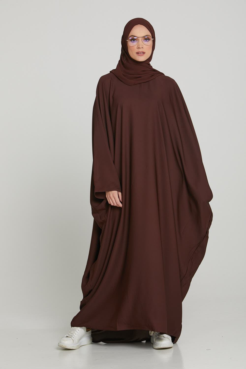 Mahogany Closed Farasha