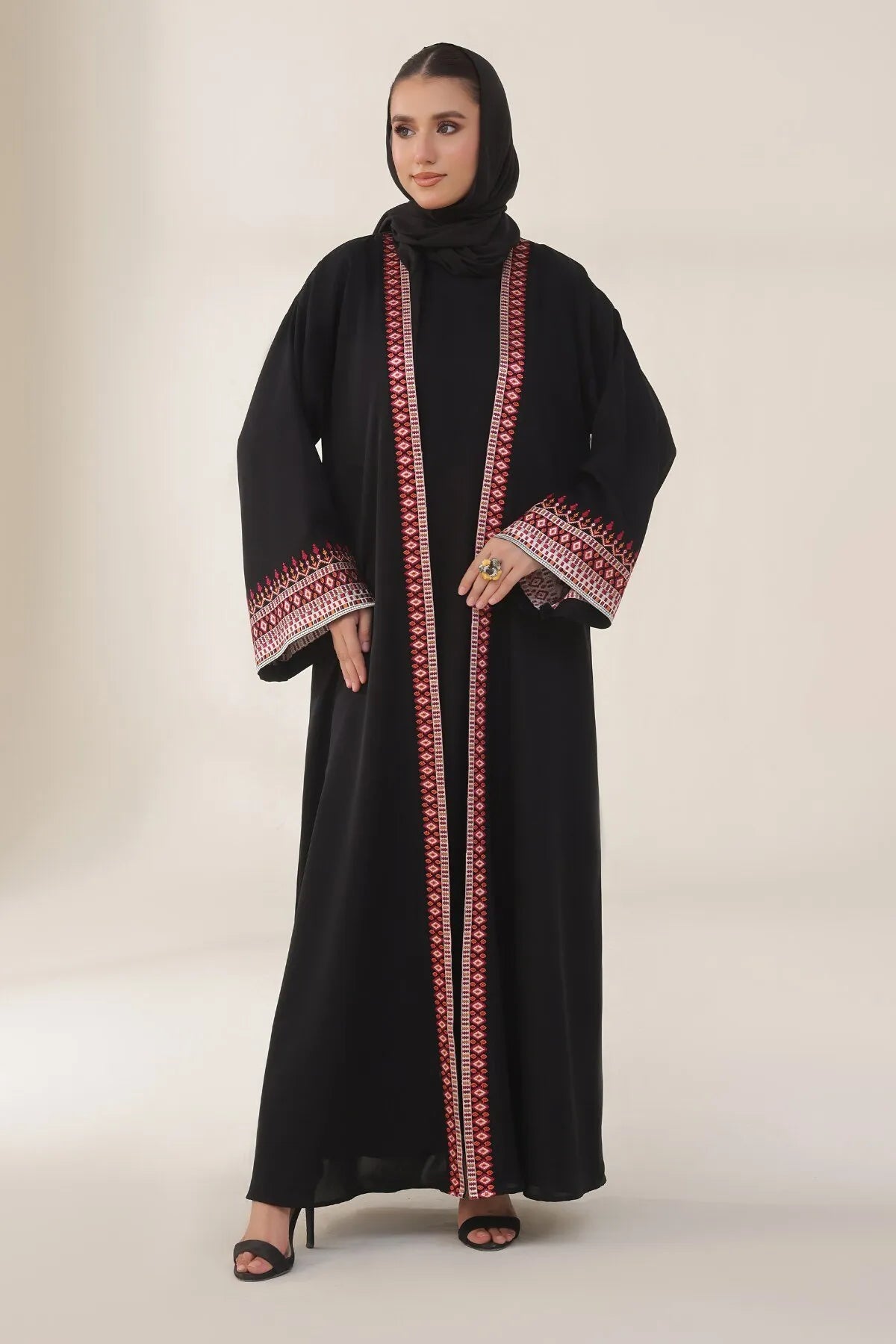 Noir Heritage Black Abaya